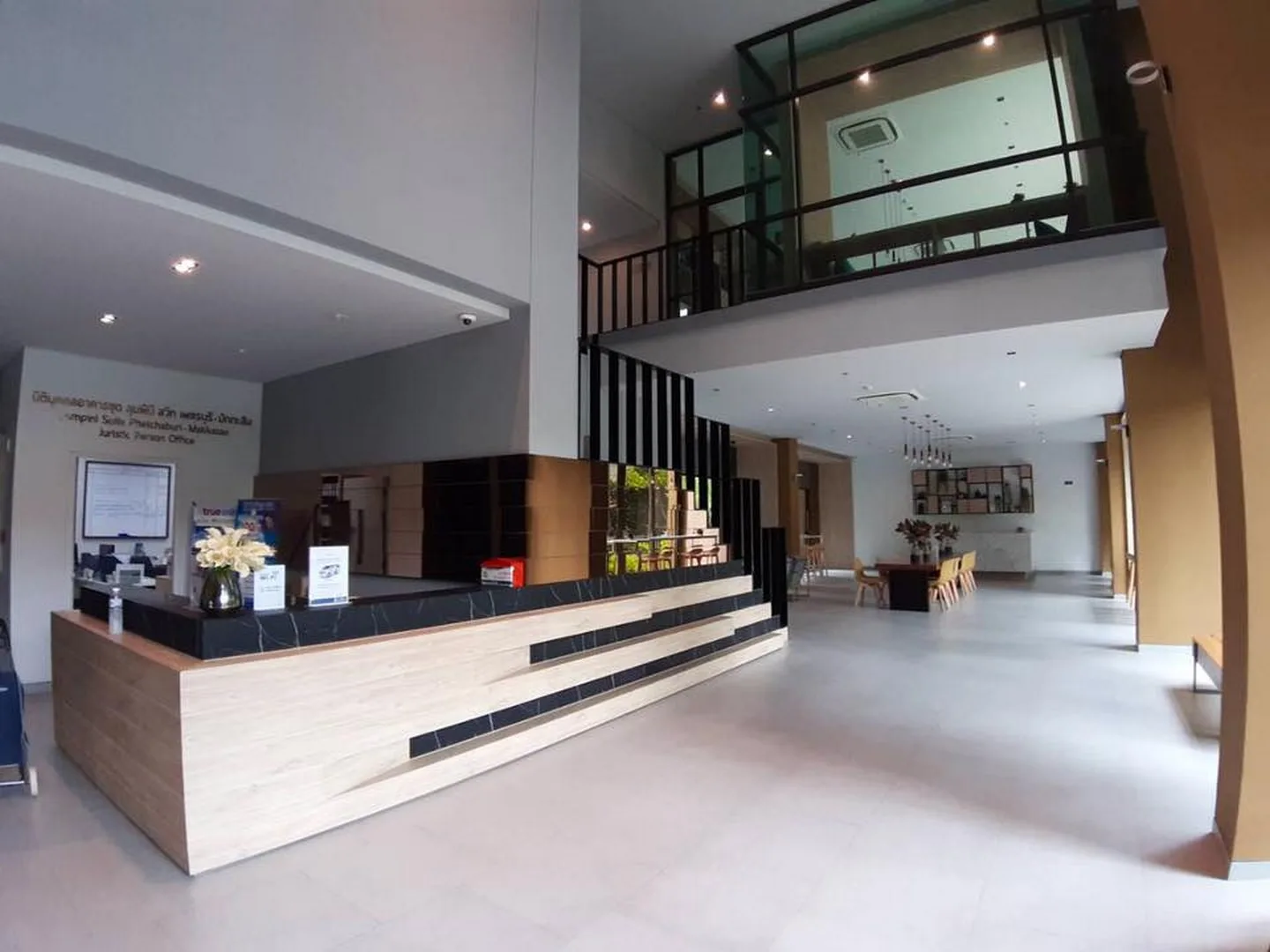 Lumpini Suite Phetchaburi - Makkasan — photo 11