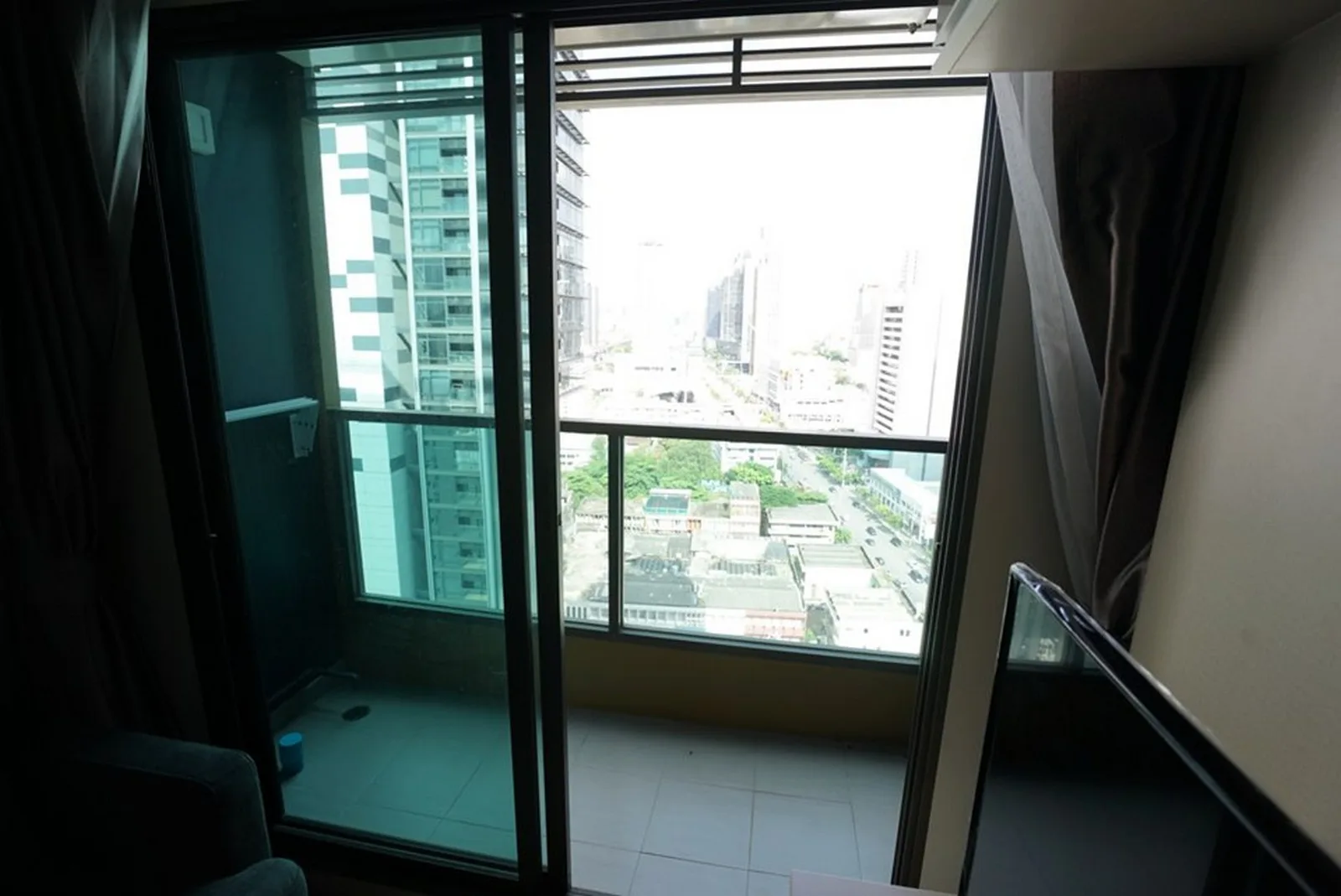 Lumpini Suite Phetchaburi - Makkasan — photo 10