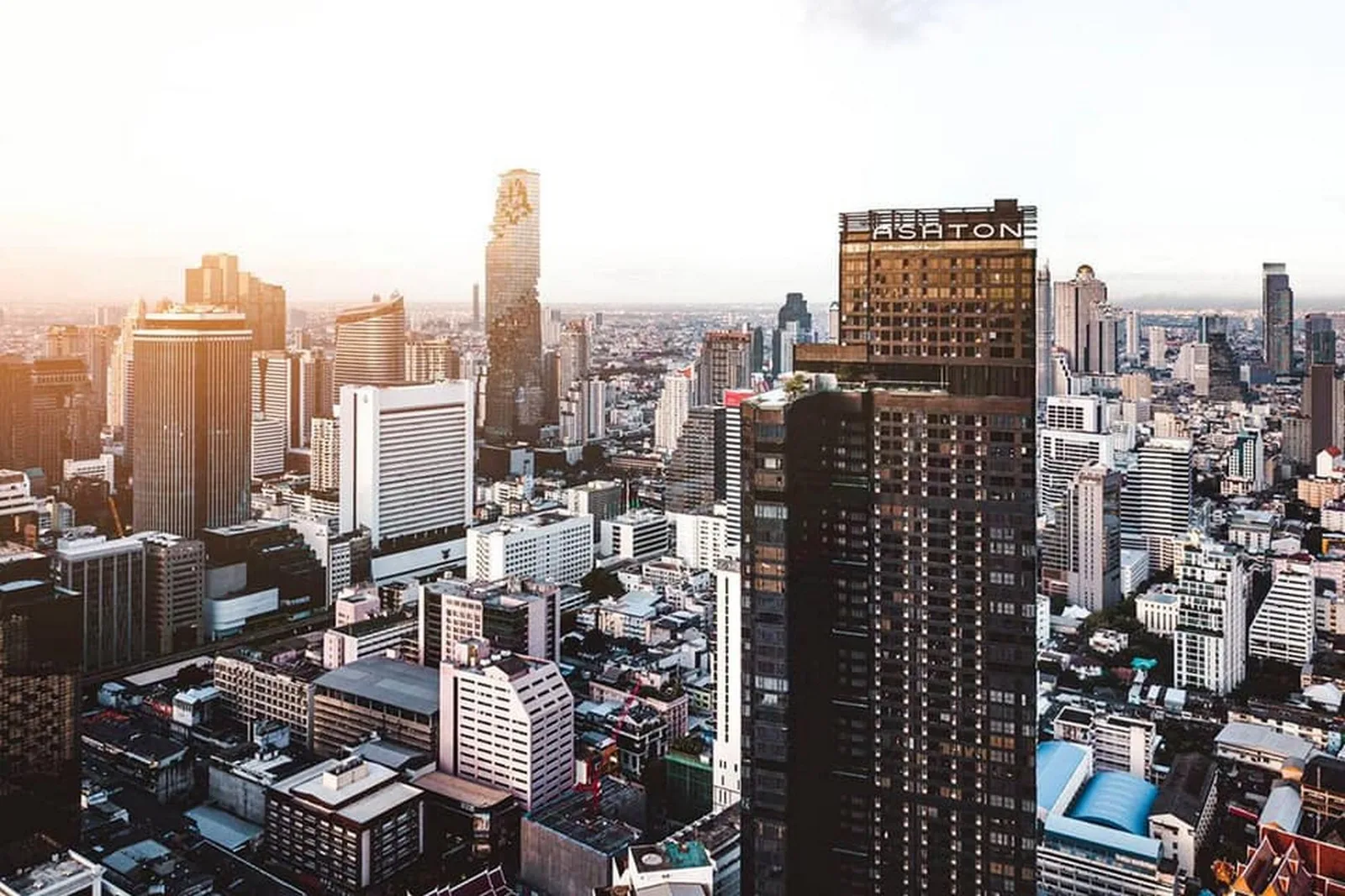 Ashton Silom — photo 18
