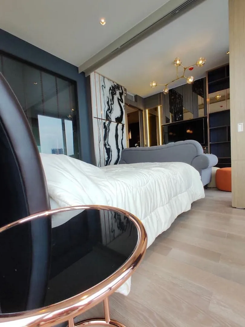 Ashton Silom — photo 10