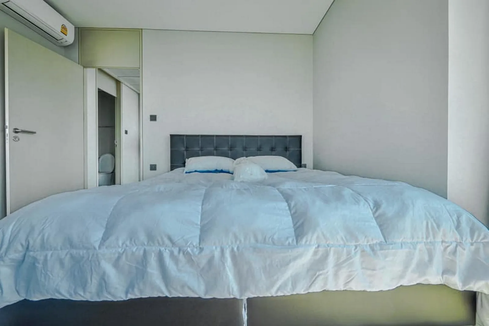 Lumpini Suite Phetchaburi - Makkasan — photo 12