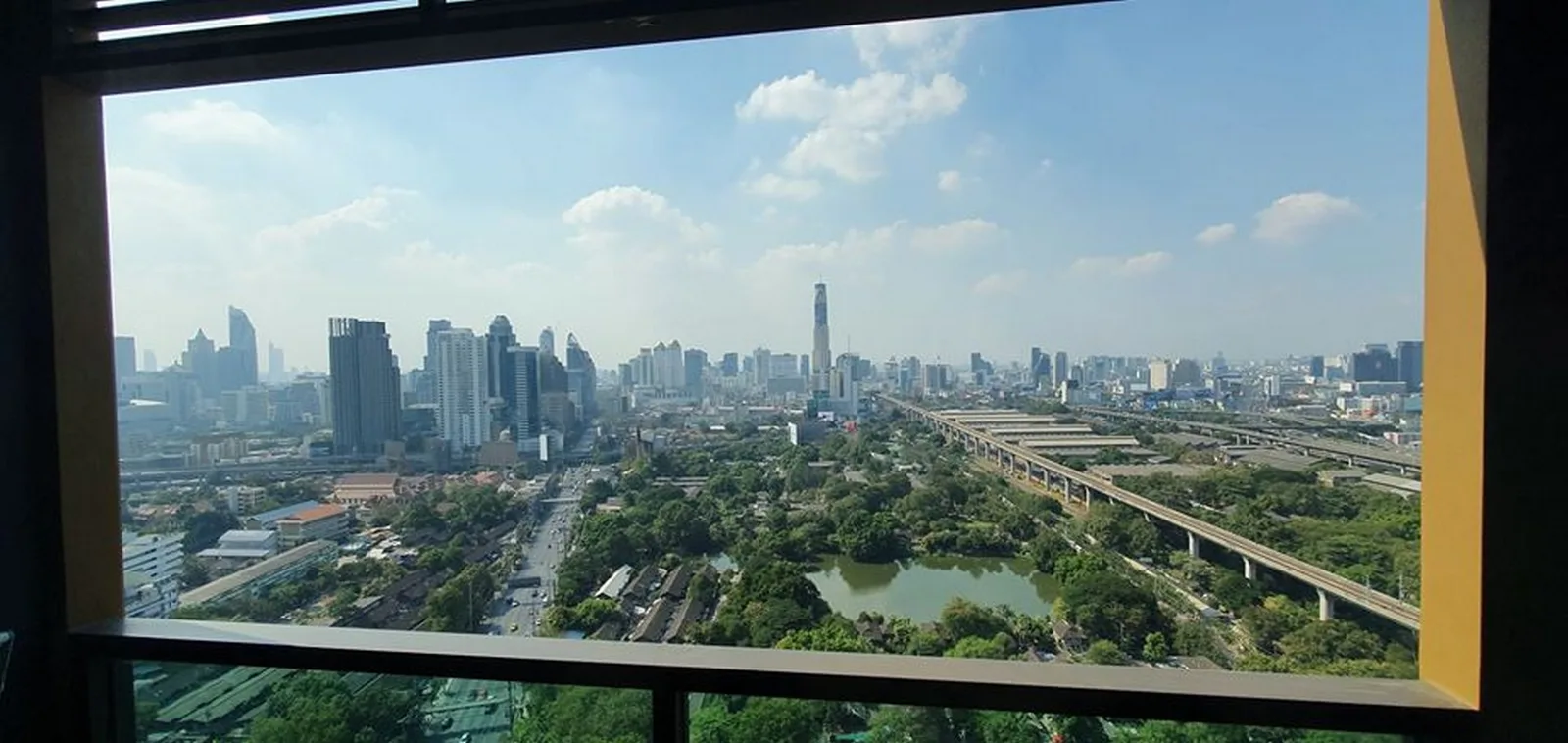 Lumpini Suite Phetchaburi - Makkasan — photo 6
