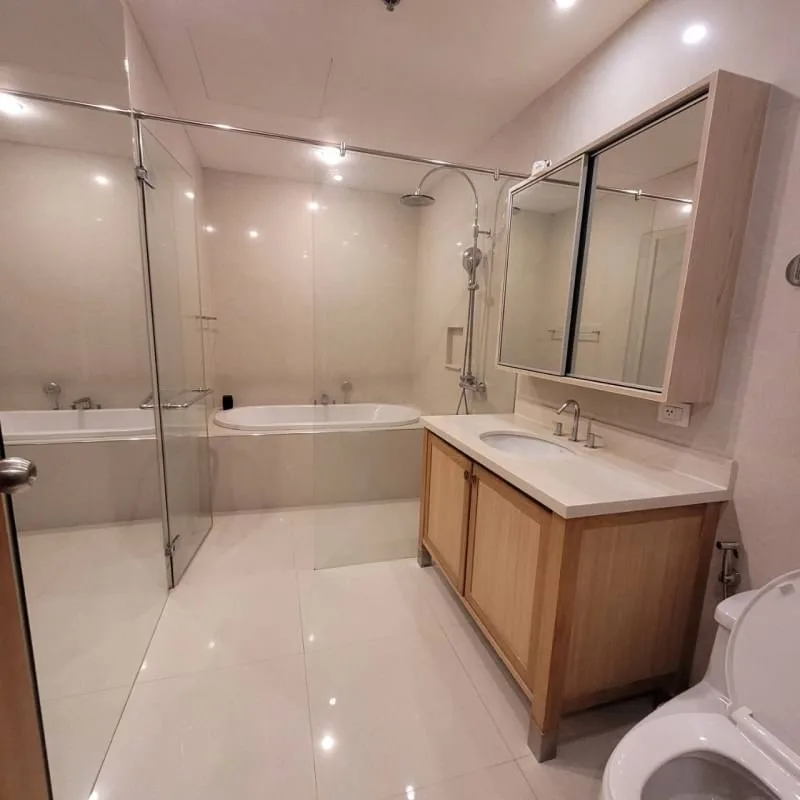 The Emporio Place — photo 13