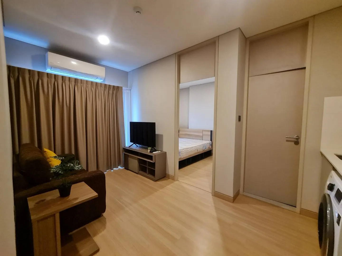 Lumpini Suite Phetchaburi - Makkasan — photo 6