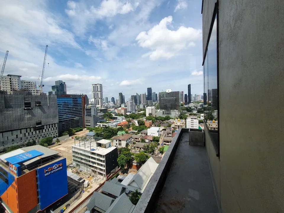 The Emporio Place — photo 12