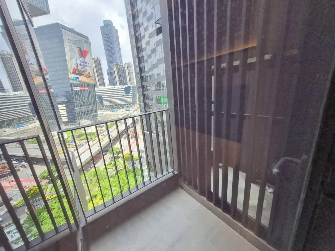 ASHTON Asoke - Rama 9 — photo 8