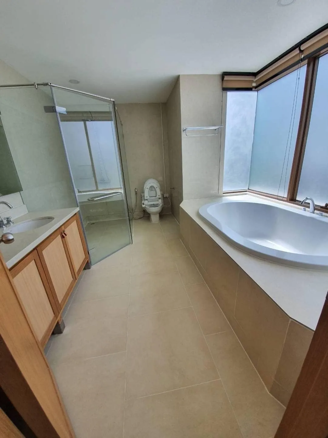 The Emporio Place — photo 10