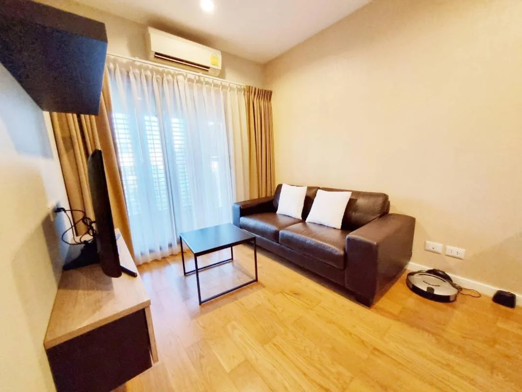 Condolette Dwell Sukhumvit 26 — photo 1