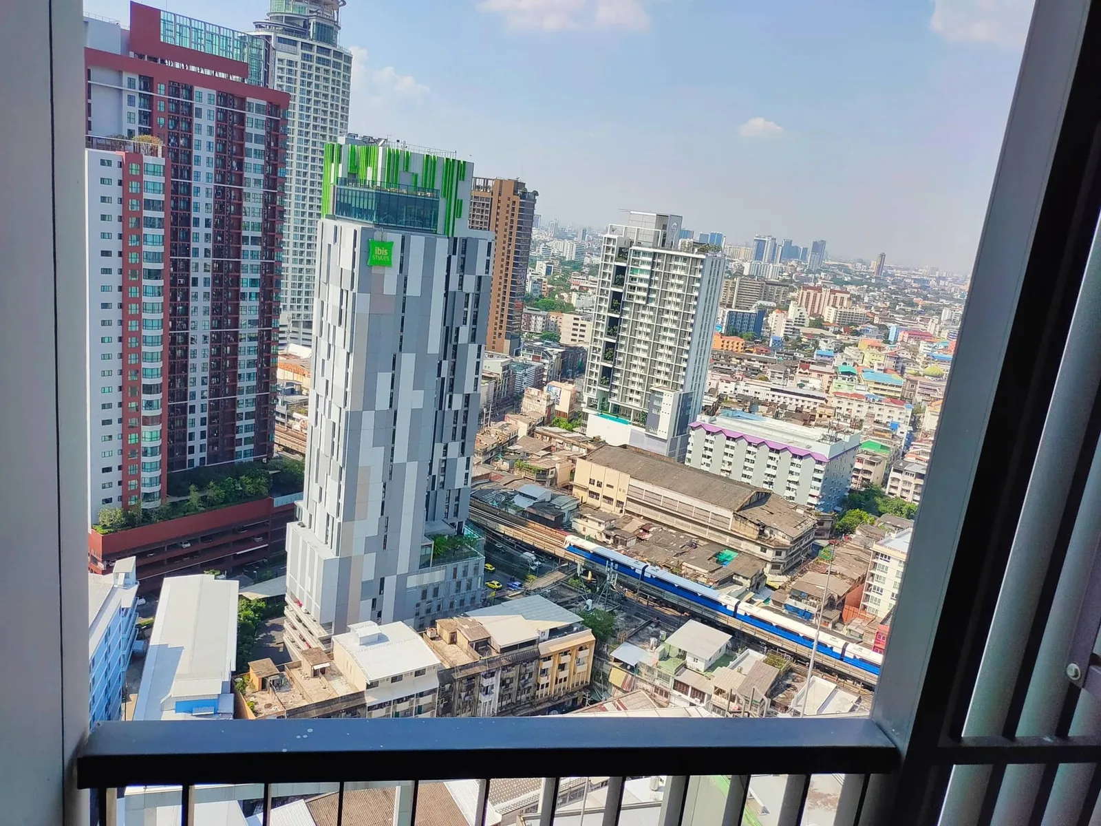 Life Sukhumvit 48 — photo 8