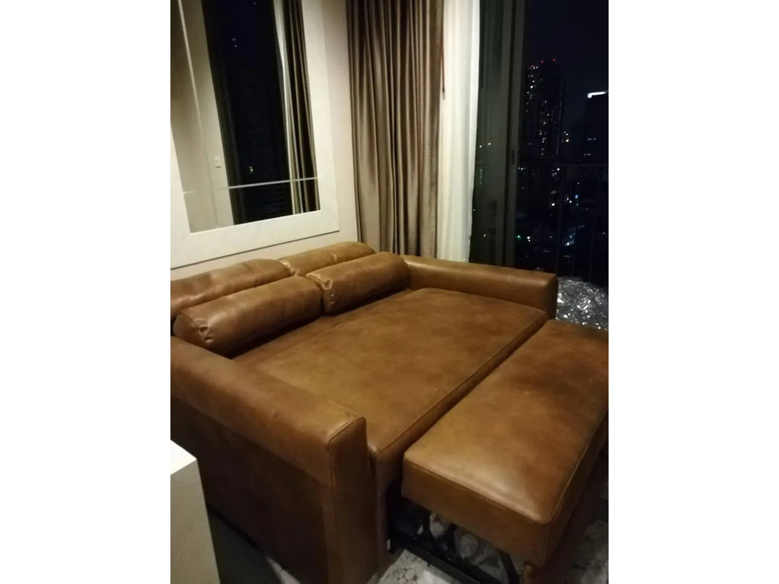 Edge Sukhumvit 23 — photo 2