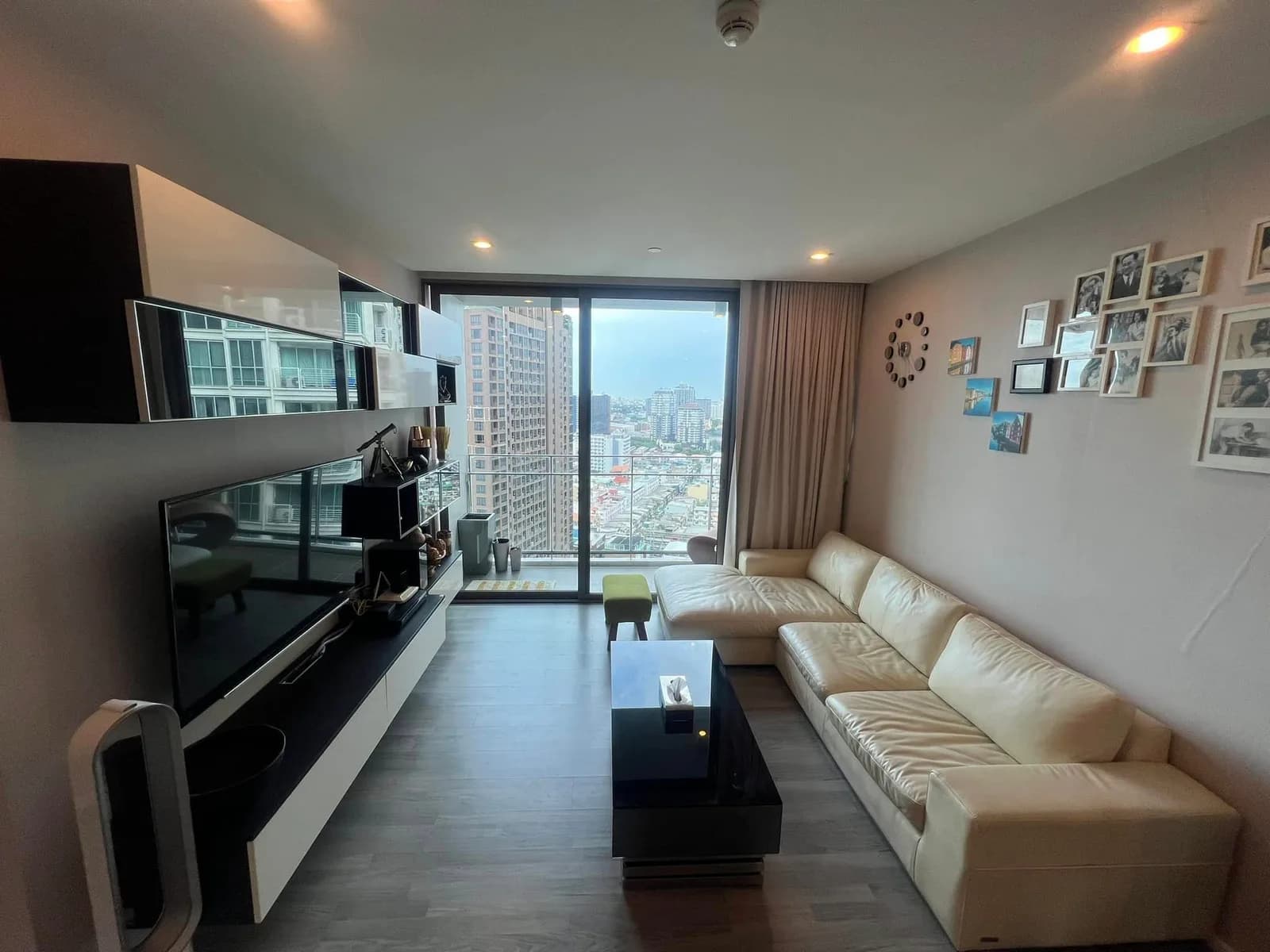 The Room Sukhumvit 69 — photo 1