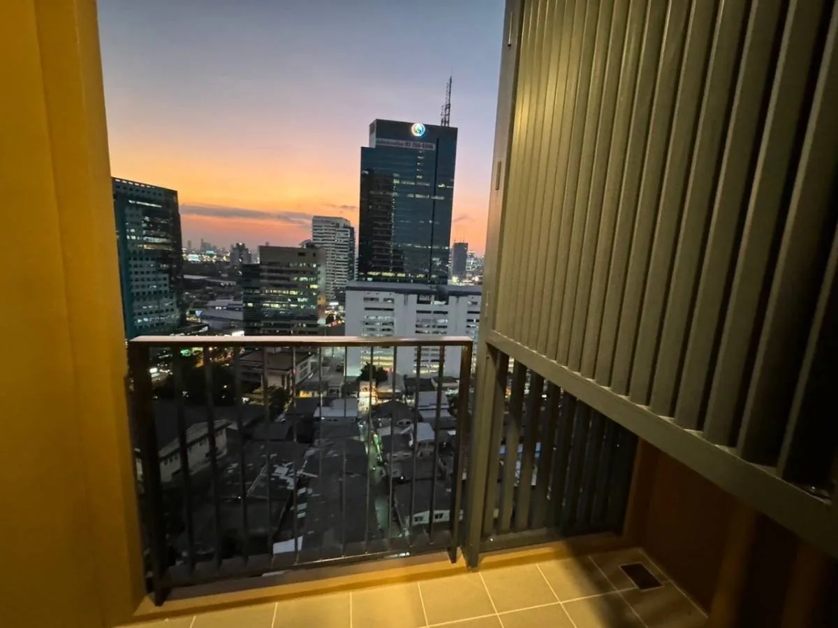OKA HAUS Sukhumvit 36 — photo 6