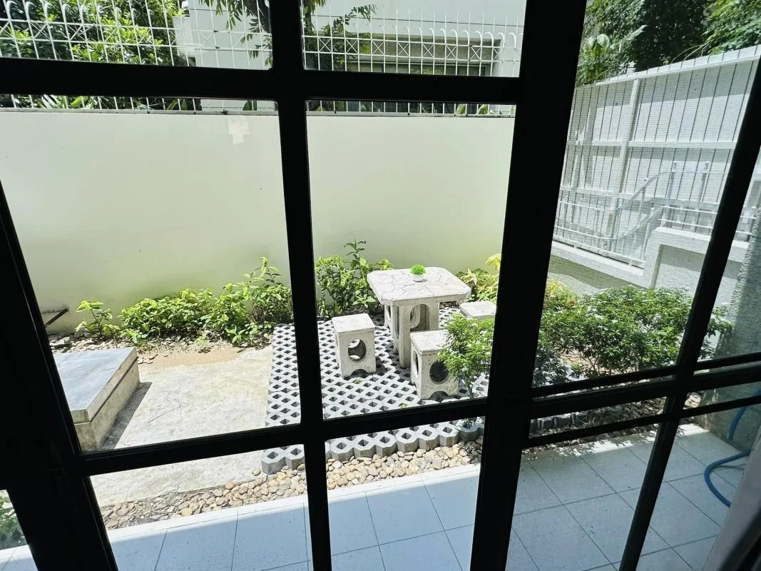 Townhome — photo 12