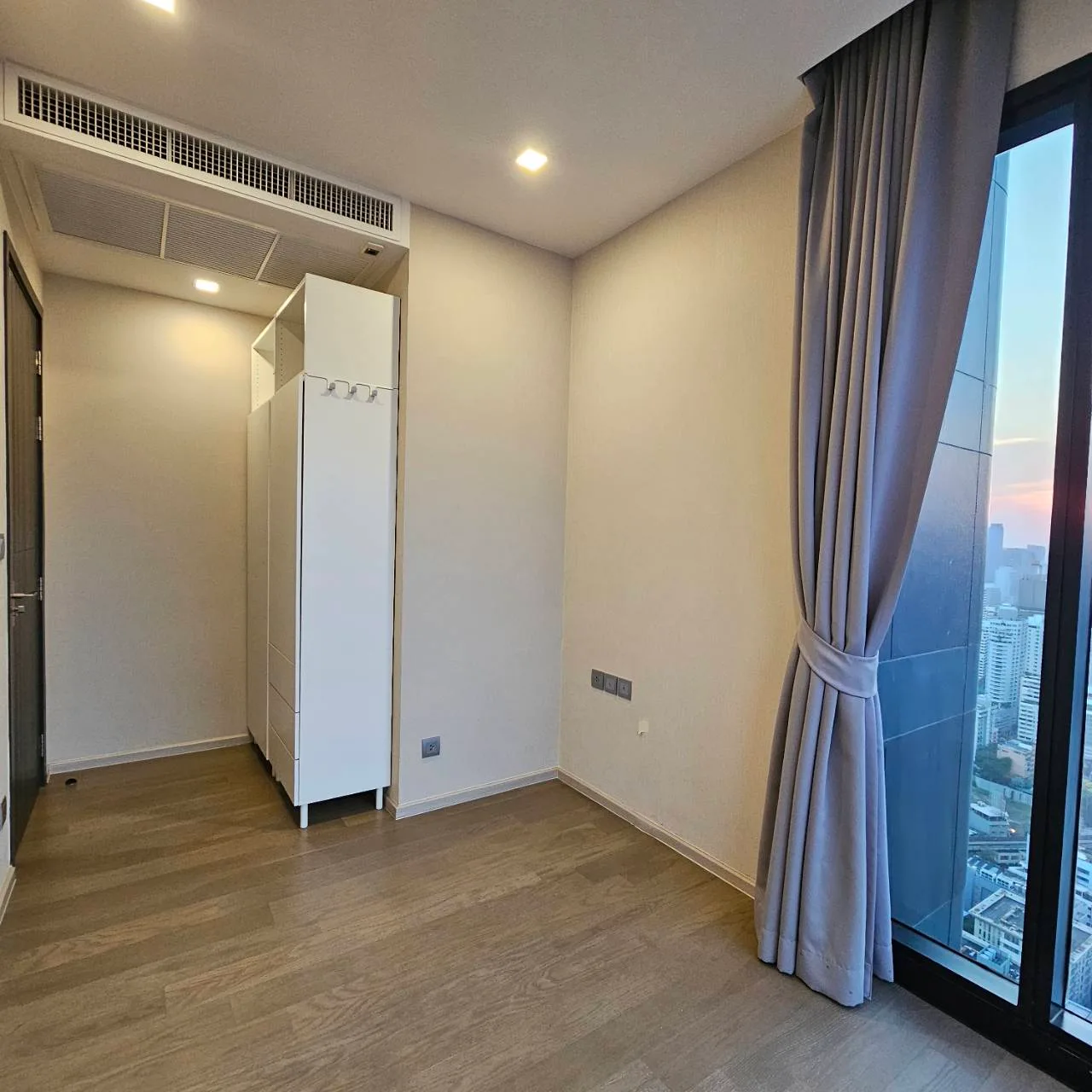 Ashton Asoke — photo 5