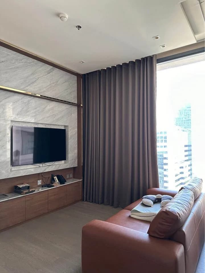 The Esse Asoke — photo 2