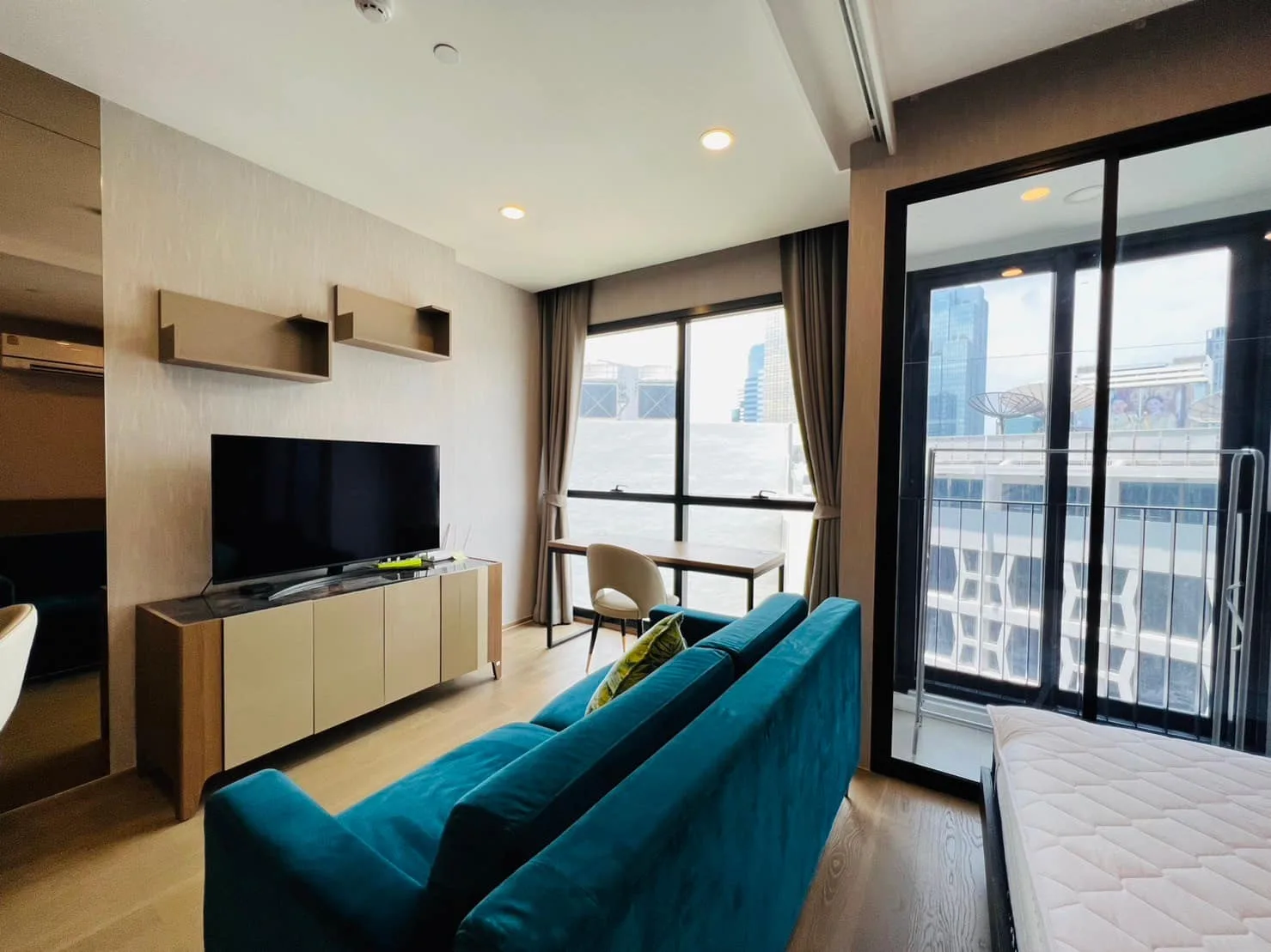 Ashton Chula - Silom — photo 1