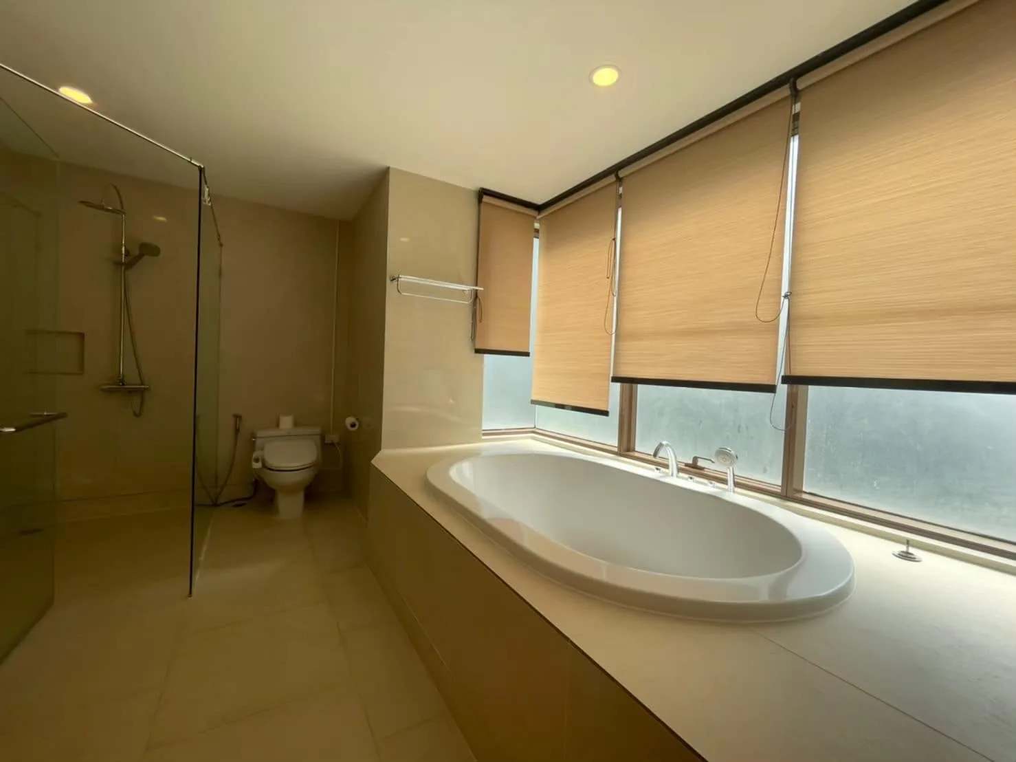 The Emporio Place — photo 9