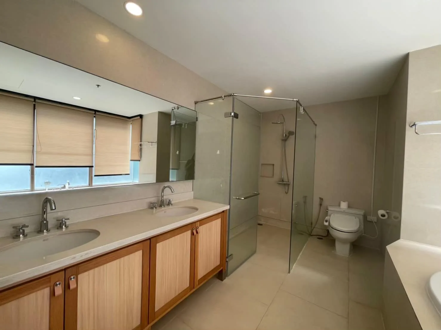 The Emporio Place — photo 10