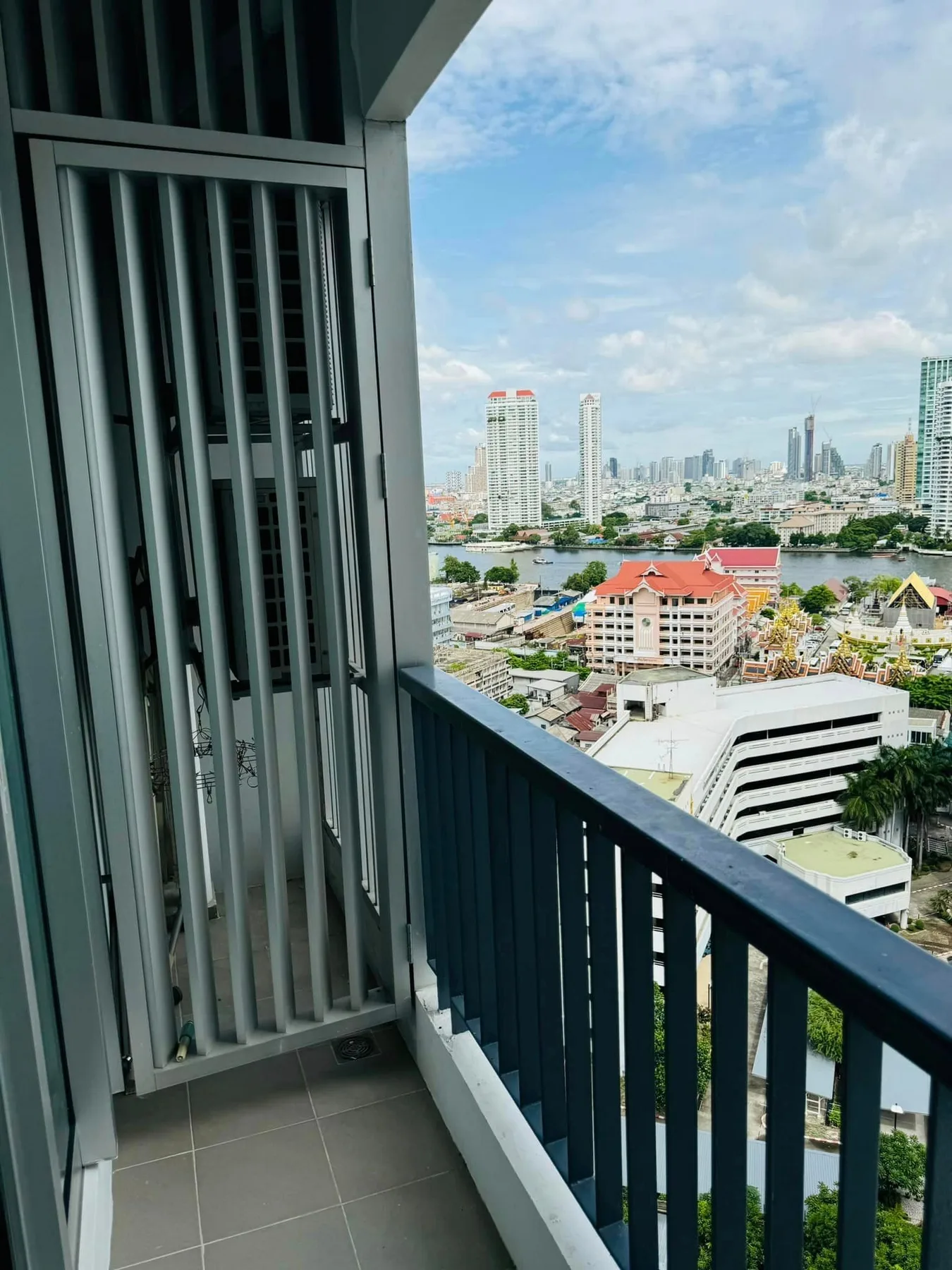 Rhythm Sathorn — photo 12